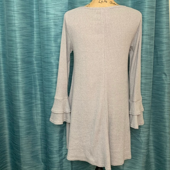 Alya for Francesca’s Collections Sweater Dress - Picture 4 of 6